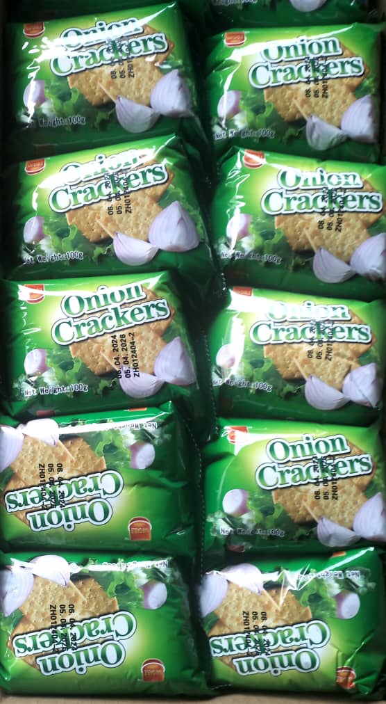 Onion Crackers